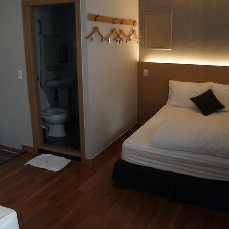 Cioharu Guesthouse Gwanganri Busan Exteriör bild