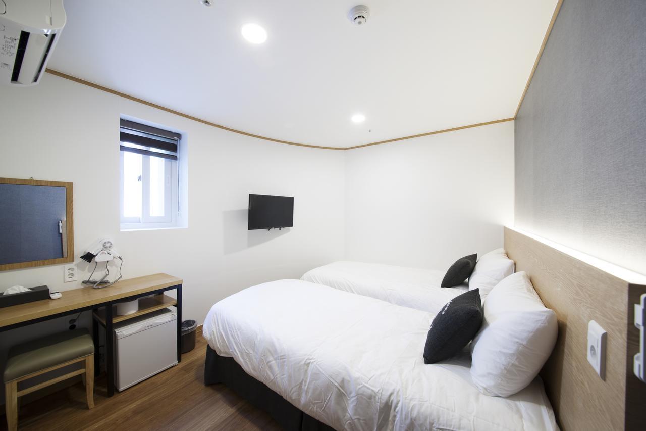Cioharu Guesthouse Gwanganri Busan Exteriör bild