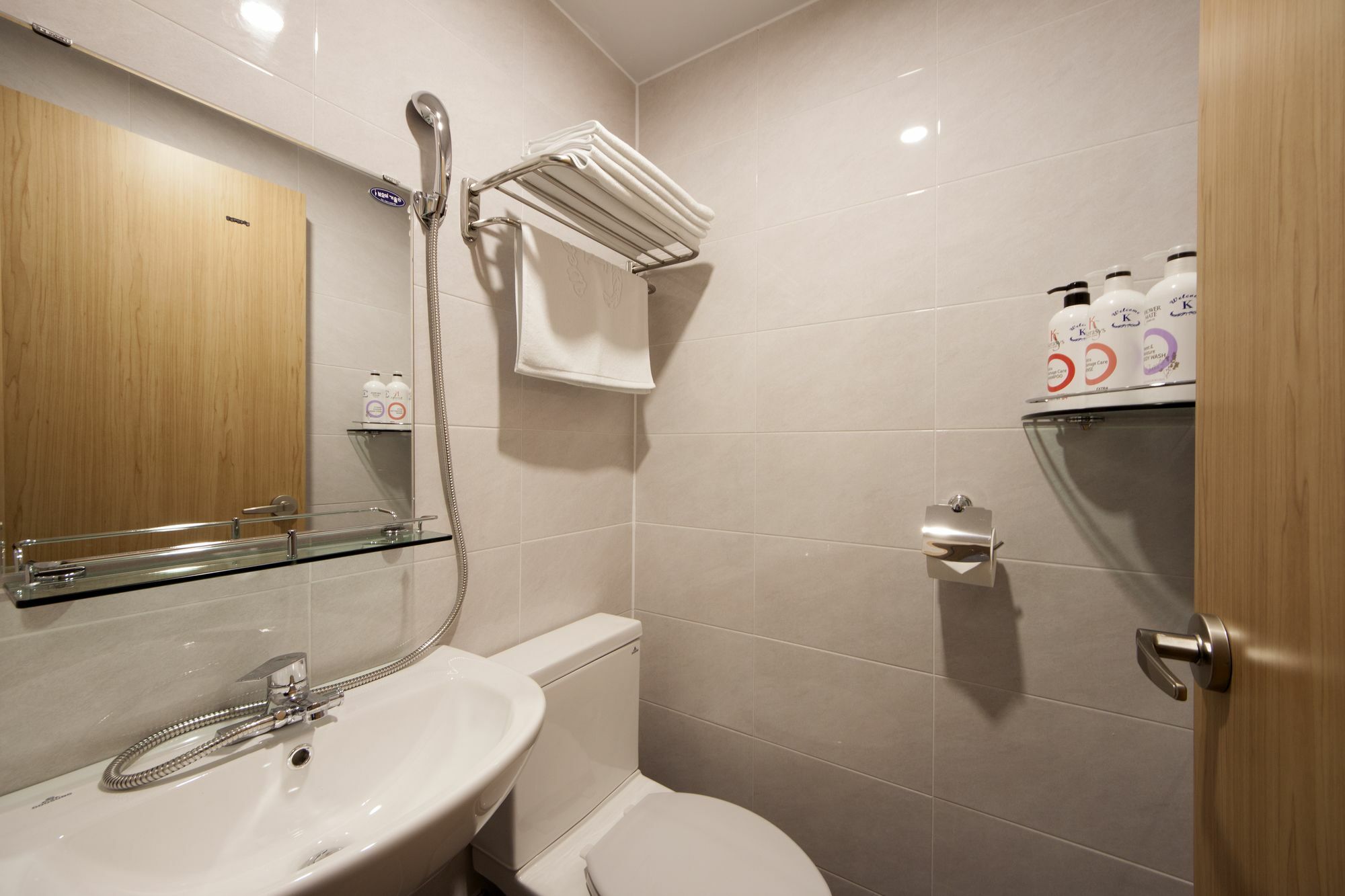 Cioharu Guesthouse Gwanganri Busan Exteriör bild